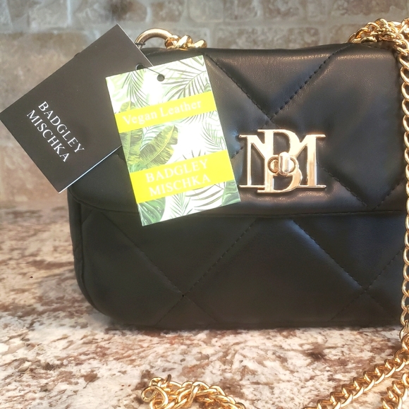 Badgley Mischka Black Small Chain Crossbody Diamond Pattern - Picture 3 of 5